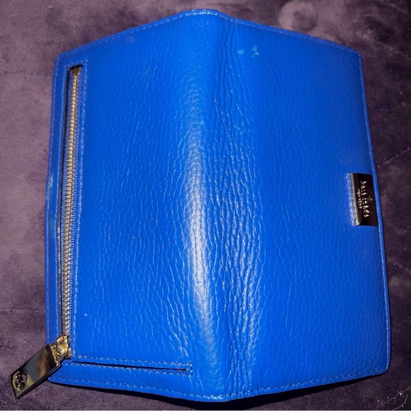 Beautiful Bright Blue Kate Spade Wallet - Picture 4 of 5